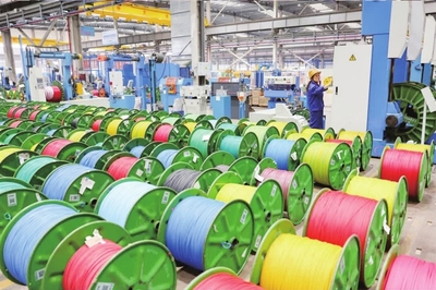 省“未來(lái)工廠”趕制特種線纜訂單，電纜產(chǎn)業(yè)加速智能化轉(zhuǎn)型